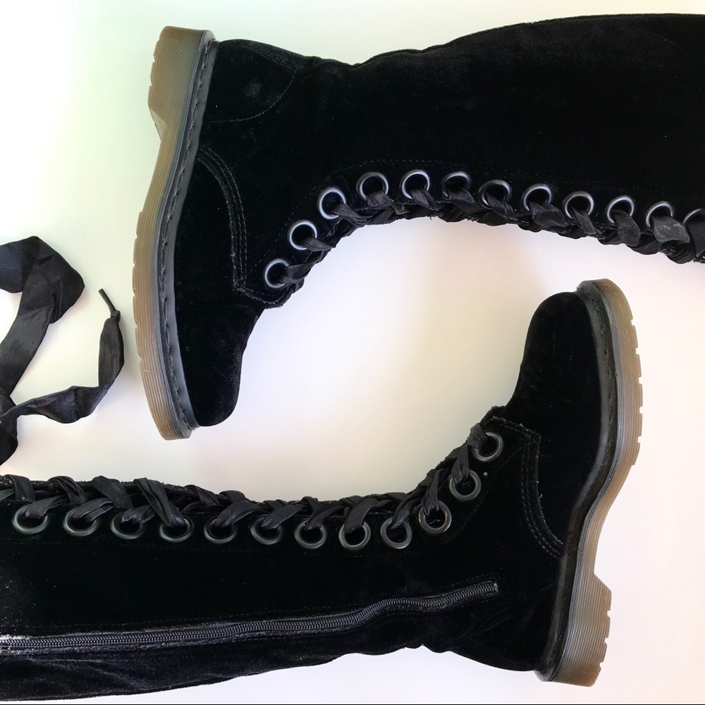 Rare Velvet Extra High Dr Martens